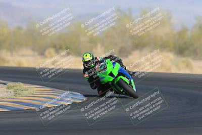 media/May-14-2023-SoCal Trackdays (Sun) [[024eb53b40]]/Turn 7 (740am)/